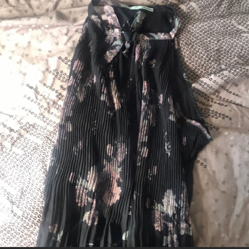 Pleated pretty dressy top